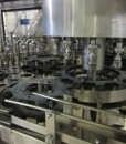 Bottle_filling_and_closing_machine_4361